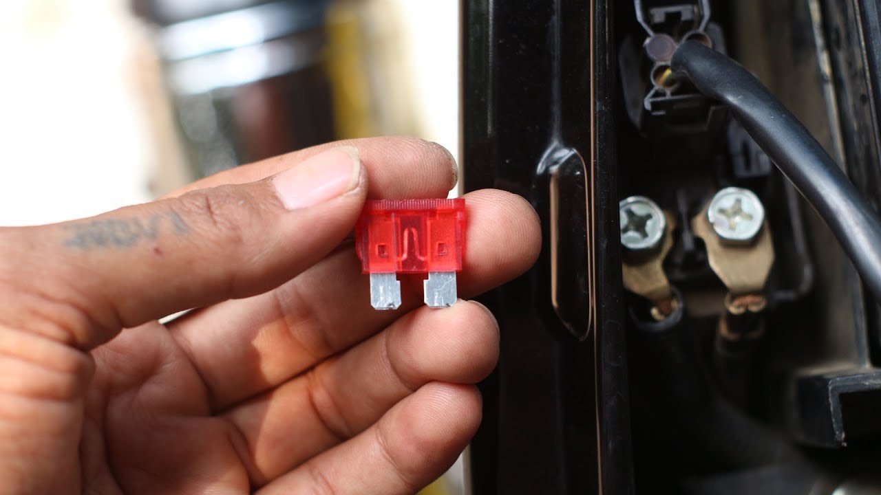 startet motor konslet