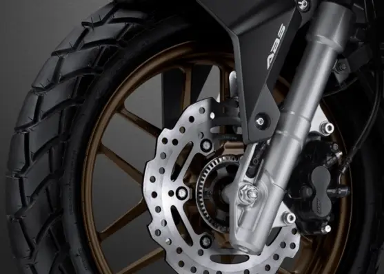 perbedaan motor pcx abs dan cbs