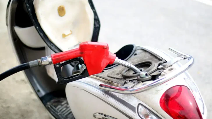 1 liter bensin berapa km motor