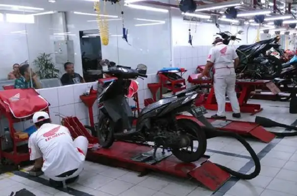 servis motor berapa bulan sekali