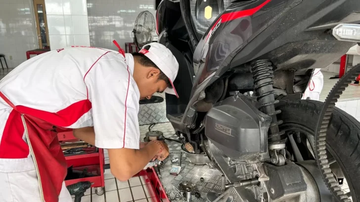 biaya servis motor honda