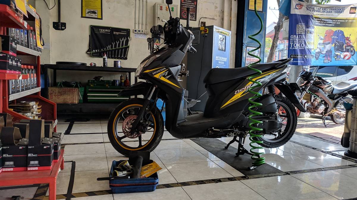 servis besar motor meliputi apa saja