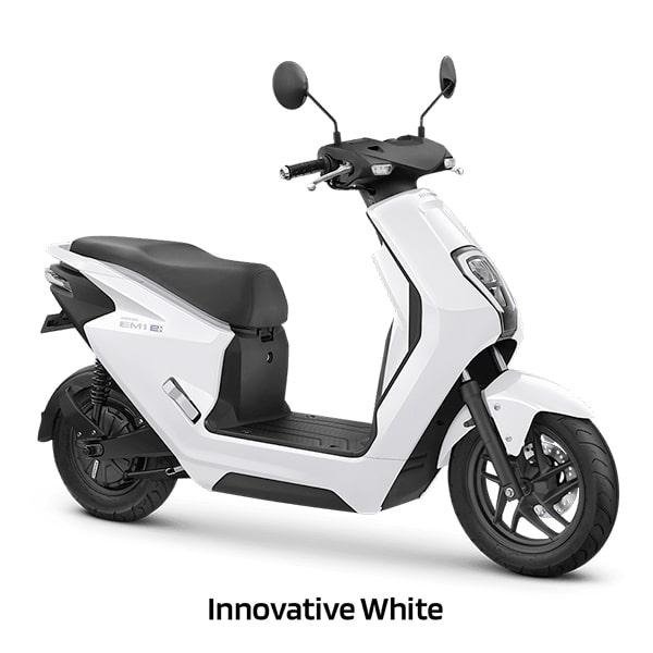 apakah motor listrik pakai oli