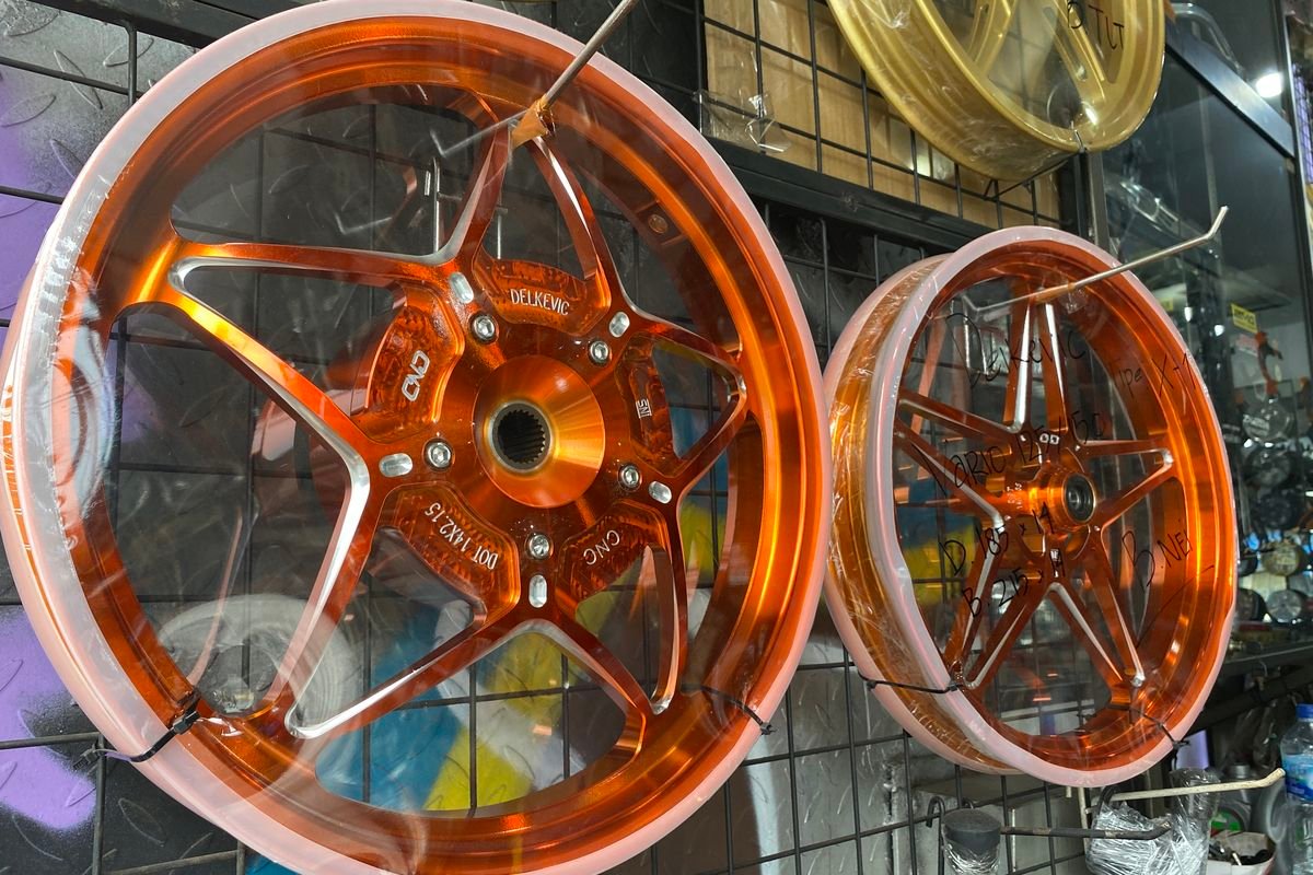 ganti velg motor