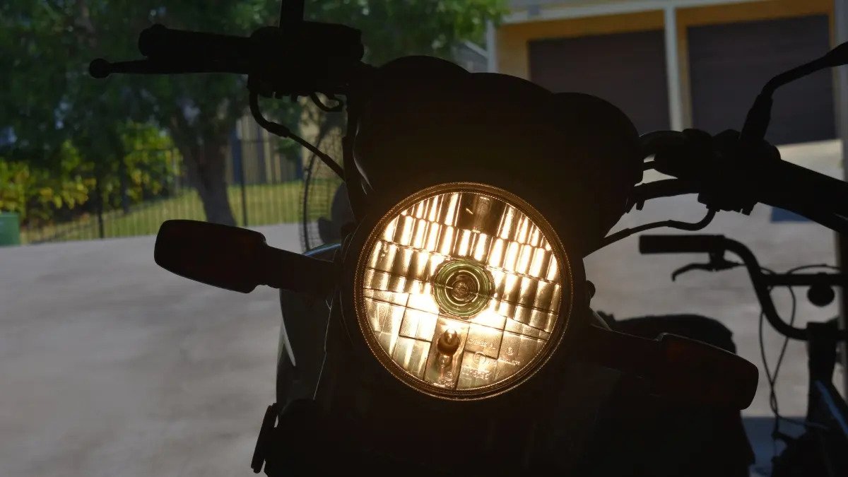 lampu indikator motor tidak menyala saat kontak on